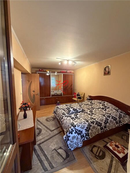 Obor Vanzare apartament 2 camere decomandat