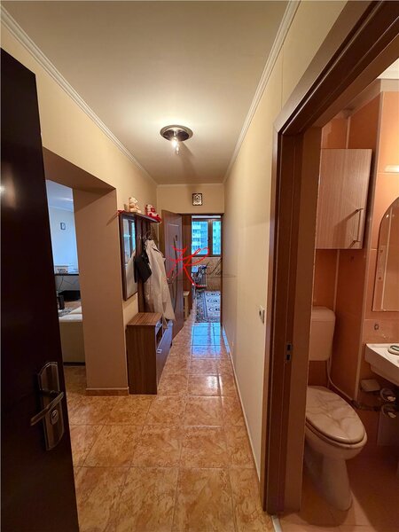 Obor Vanzare apartament 2 camere decomandat