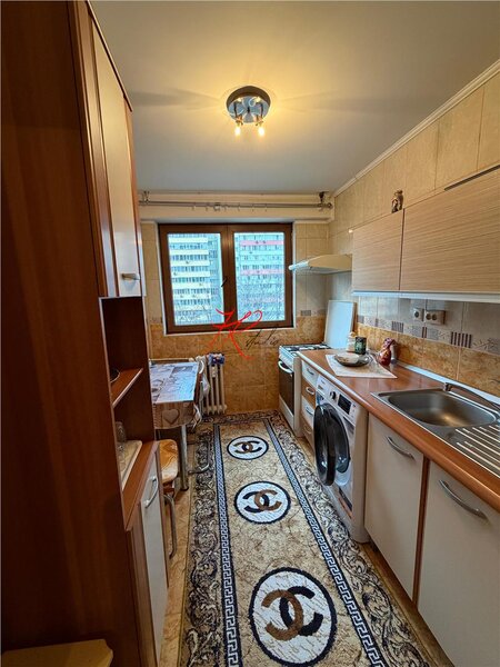 Obor Vanzare apartament 2 camere decomandat